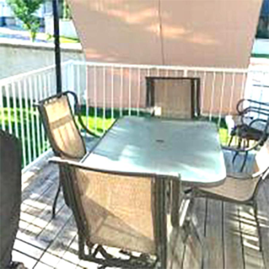 680 Sq Ft Private Space With Ensuite Bathroom YYC Exteriér fotografie